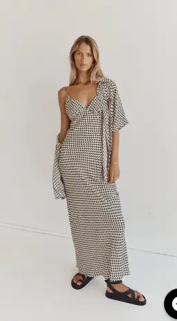 Dissh Mae Viscose Midi Dress And Geo Shirt Black Beige Size AU 10