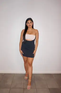 Auteur Talia Contrast Bust Dress Black & Shell Pink Size M/AU 10 for rent on The Volte - image 2