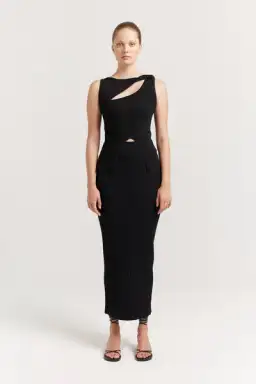 Henne Romee Knit Top and Skirt Set Black Size 8 for rent on The Volte - image 1