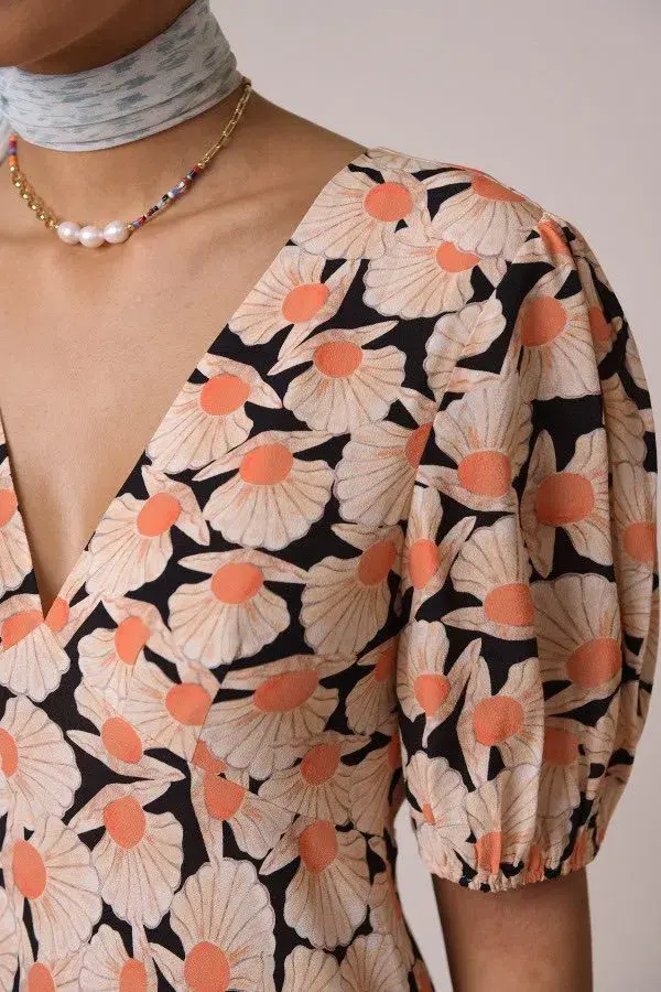 Rixo Poppy Pearl Shell Mono Coral Size S/UK10 for rent on The Volte - main image