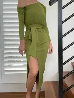 Lovers and Friends Kayla Midi Dress in Green Size XS / Au 6 for rent on The Volte - image 3