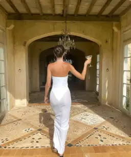 Natalie Rolt Charli Maxi Dress White Size 0 / AU 6 for rent on The Volte - image 2