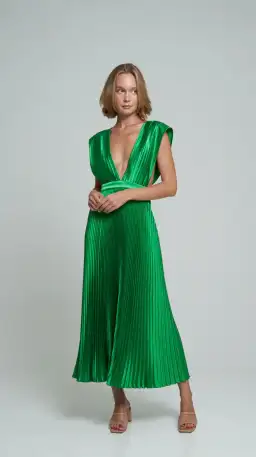 L’Idee Gala Gown Bright Green Size 10