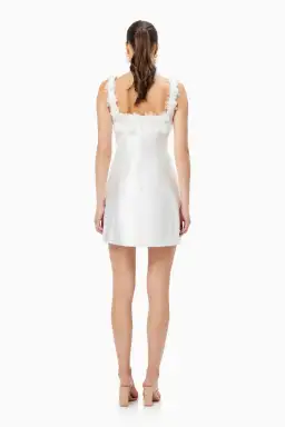 Elliatt Elder Dress White Size 6 for rent on The Volte - image 3