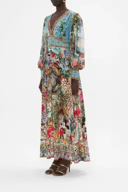 Camilla Mickey Takes A Trip Shaped Waistband Maxi Dress With Gathered Sleeves Size XL / Au 16