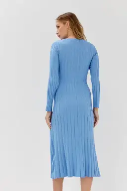 Sovere Recline Knit Dress In Azure size 8 for rent on The Volte - image 4