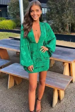 Rat & Boa Isabella Dress Green Size 8 for rent on The Volte - image 5