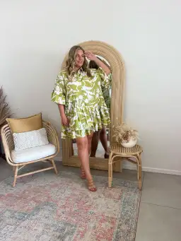 Bohemian Traders Genoa Mini Dress Green Palm Print Size 18 for rent on The Volte - image 4