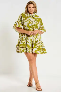 Bohemian Traders Genoa Mini Dress Green Palm Print Size 18 for rent on The Volte - image 2