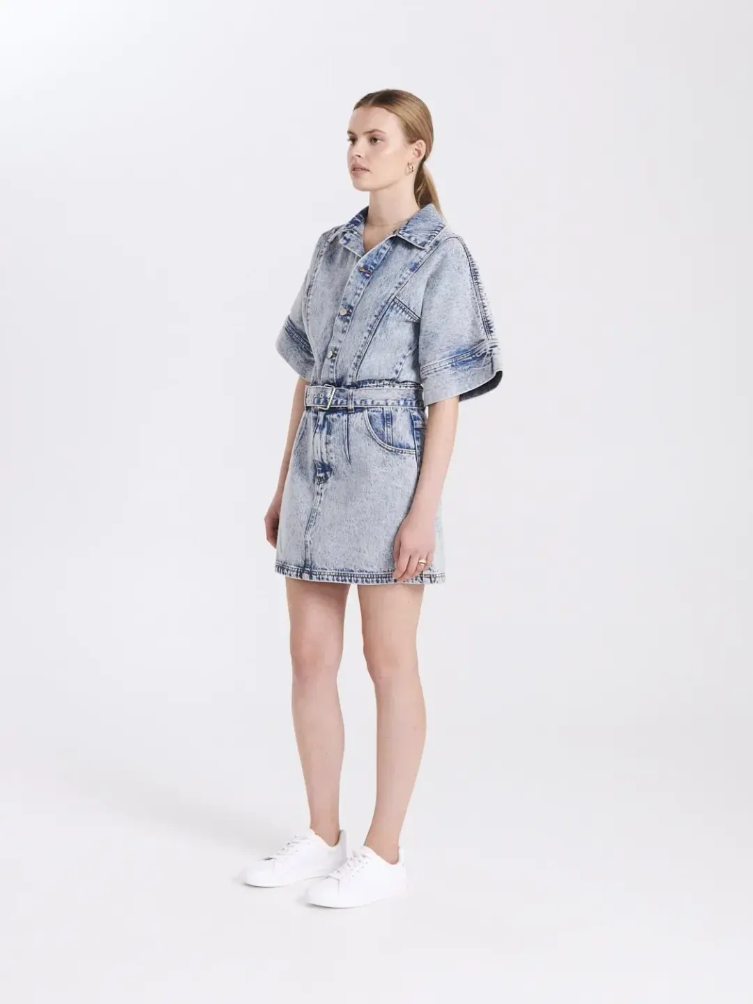 Ena Pelly 90's Wash Denim Dress Blue Size AU 12 for rent on The Volte - main image