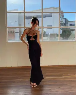 Arcina Ori Cindy Dress Black Size AU 6 for rent on The Volte - image 3