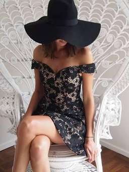 Love Honor Bella Lace Dress size 10 for rent on The Volte - image 3