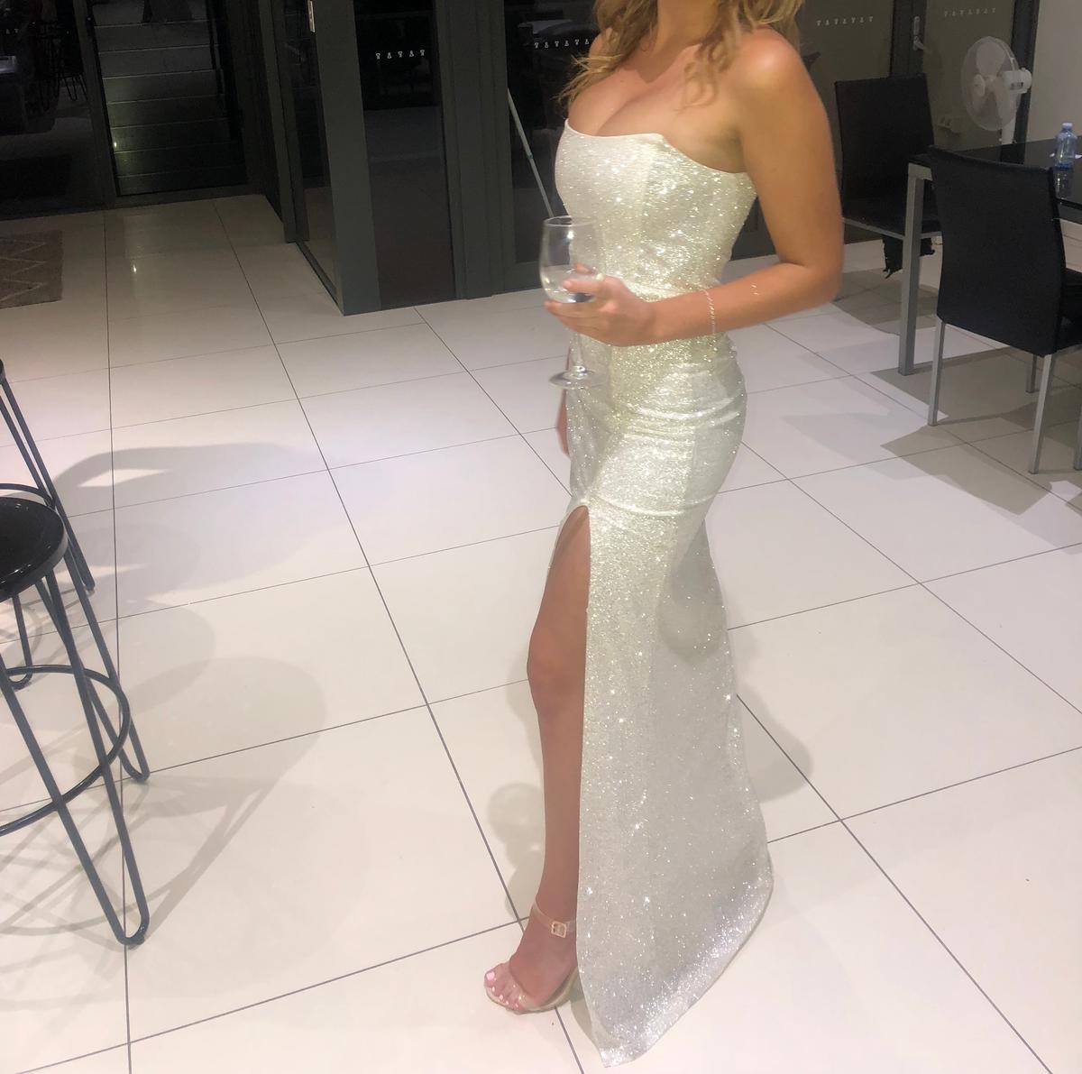 MESHKI Sierra Maxi Dress Silver Size 6 - Image 5