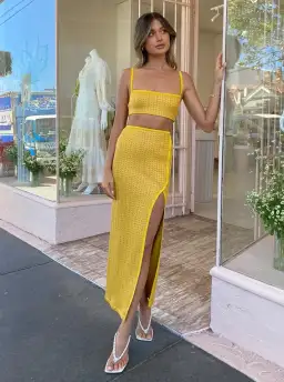 Manning Cartell New Weave Set Yellow Size 8 for rent on The Volte - image 2