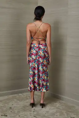 Bec & Bridge Lucette Midi Dress Floral Size 6 for rent on The Volte - image 2