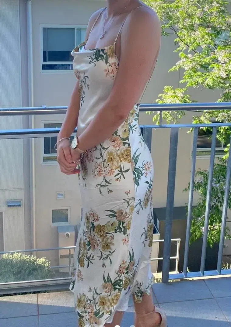 Bec & Bridge Louella Sleeveless Midi Dress Floral Size 10 for rent on The Volte - main image