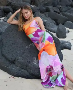 With Harper Lu Riveria Multi Size S/ Au 8 for rent on The Volte - image 5