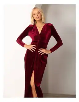 Pilgrim Lundi Dress Burgundy Velvet Size 10 for rent on The Volte - image 2