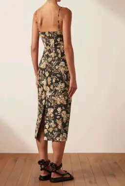 Shona Joy Palermo Linen Fitted Midi Dress Black/Multi Floral Size 10 for rent on The Volte - image 2