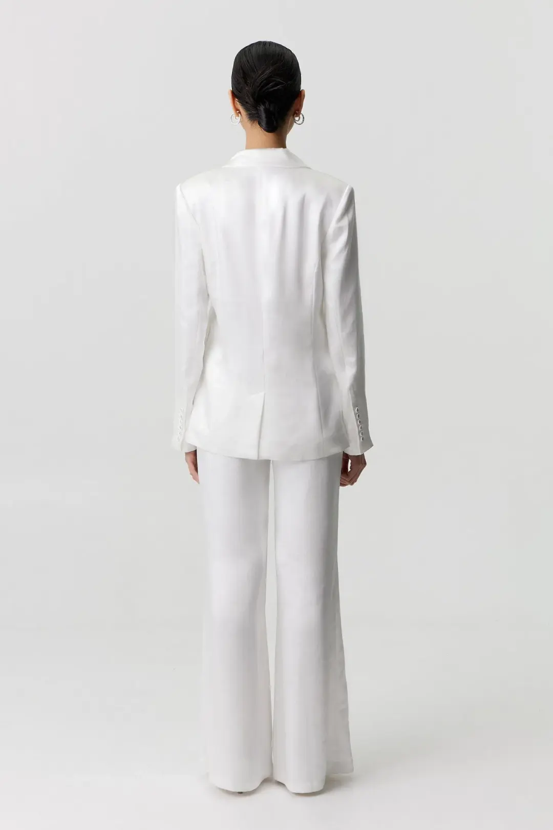 Third Form Satin Tailored Two-Piece Suit White Size 8 for rent on The Volte - main image
